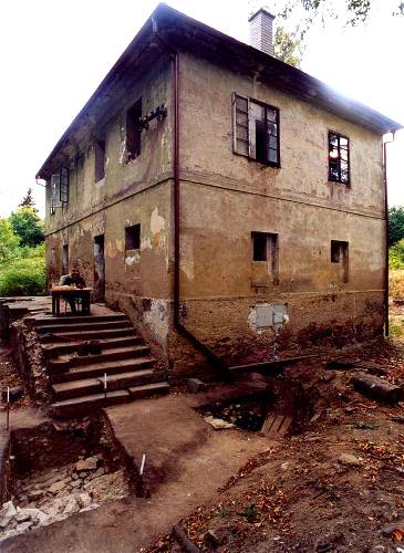 Sondy u SZ n�ro�� tvrze