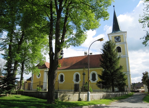 Farn kostel sv. Martina ve Strelskch Hoticch