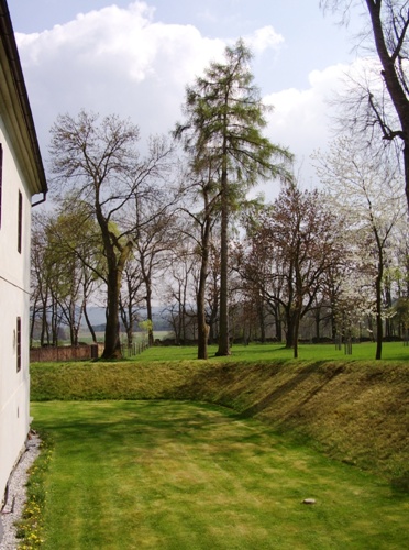 Ji�n� a z�padn� ��st valu